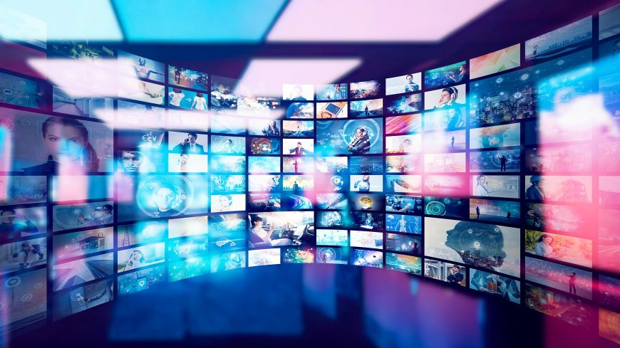 Čo nové sa udialo v júli? Mrkneme na najtenší skladací telefón, nové OLED televízory aj novú kolekciu Kenwood Go Júlové technologické novinky