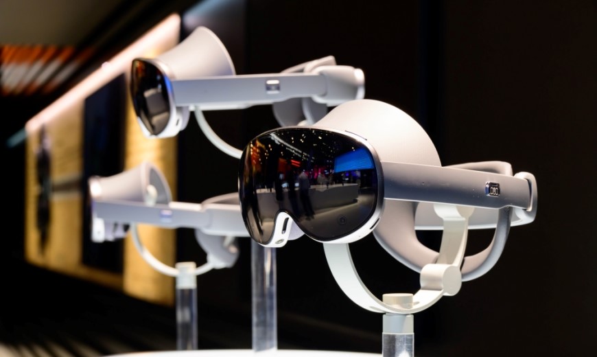 Project Moohan odhalený! Samsung čoskoro rozšíri vašu realitu o prvý XR headset s Androidom Project Moohan odhalený! Samsung čoskoro rozšíri vašu realitu o prvý XR headset s Androidom