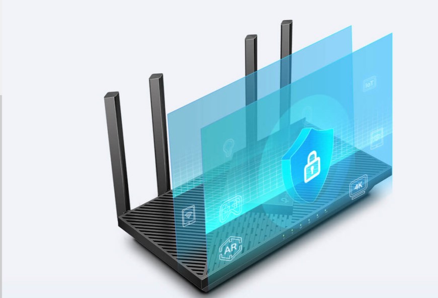 Ako prepojiť dva routery? router s anténami a grafikou zabezpečenia na bielom pozadí