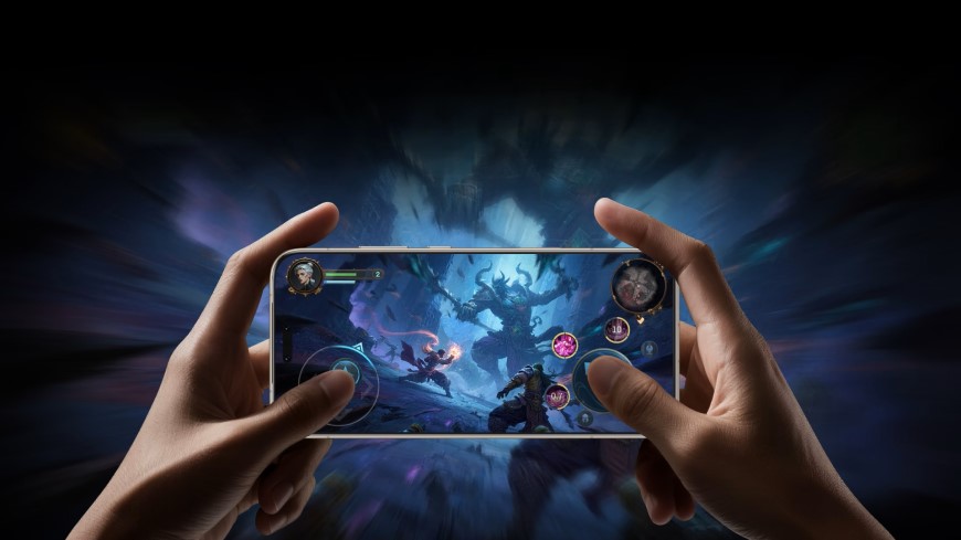 HONOR Magic8 Pro a Magic8 Lite: Dvojitý úder nových technológií mieri na Slovensko Hranie hry na HONOR Magic8 Pro.