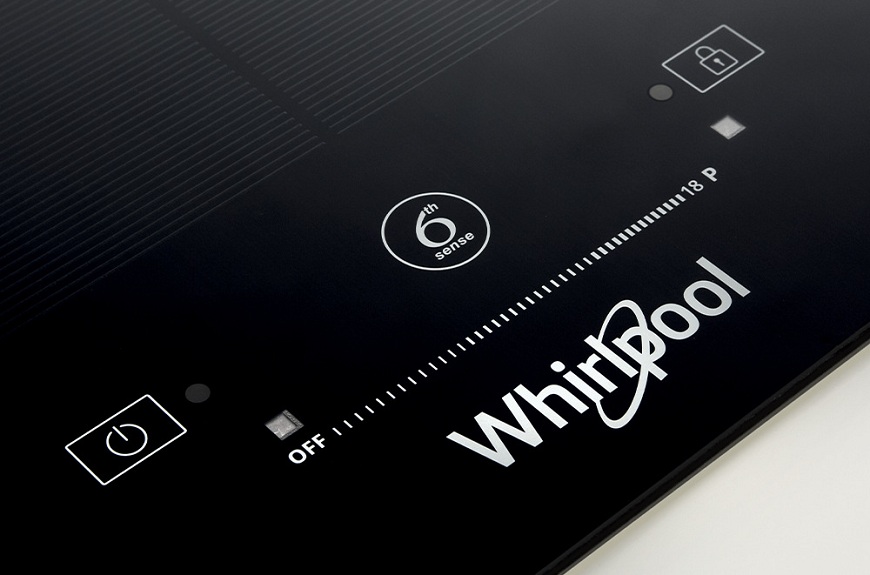 Matná krása indukčných varných dosiek Whirlpool MattProtect Šiesty zmysel na ovládacom paneli indukcie Whirlpool.