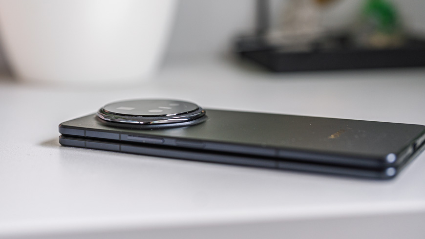 detail fotomodulu telefónu Honor Magic V6