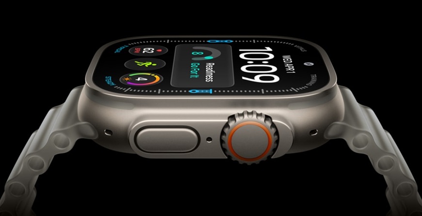 Apple Watch Series 12 a Apple Watch Ultra 4 sú tu. Ešte lepšie rozumejú vášmu zdraviu pohľad na Apple Watch Ultra 4 zboku