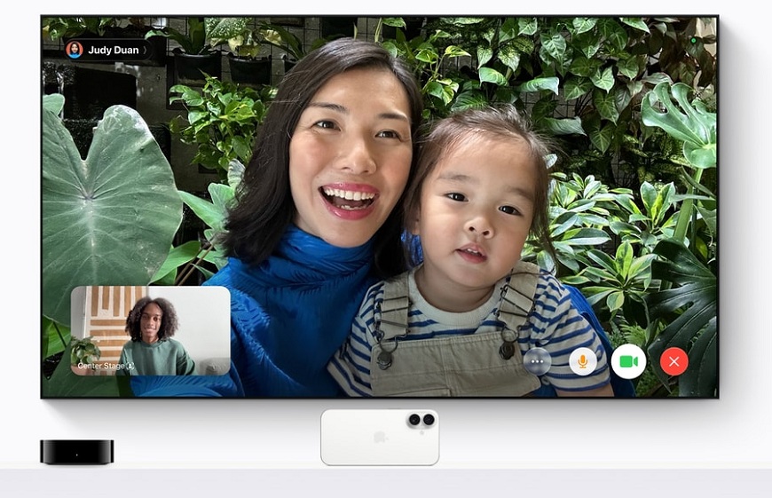 Je to doma! Privítajte vizionársky HomeView a ďalšie novinky od Applu, vďaka ktorým bude vaša domácnosť ešte inteligentnejšia Videohovor prebiehajúci cez aplikáciu FaceTime integrované v novej Apple TV 4K.
