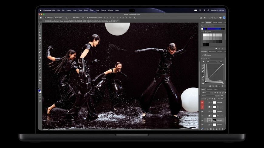 Láska na prvý PROLED! Apple do tretice všetkého nového predstavil prvý dotykový MacBook Pro Grafická editácia na dotykovej obrazovke MacBooku Pro S PROLED displejom